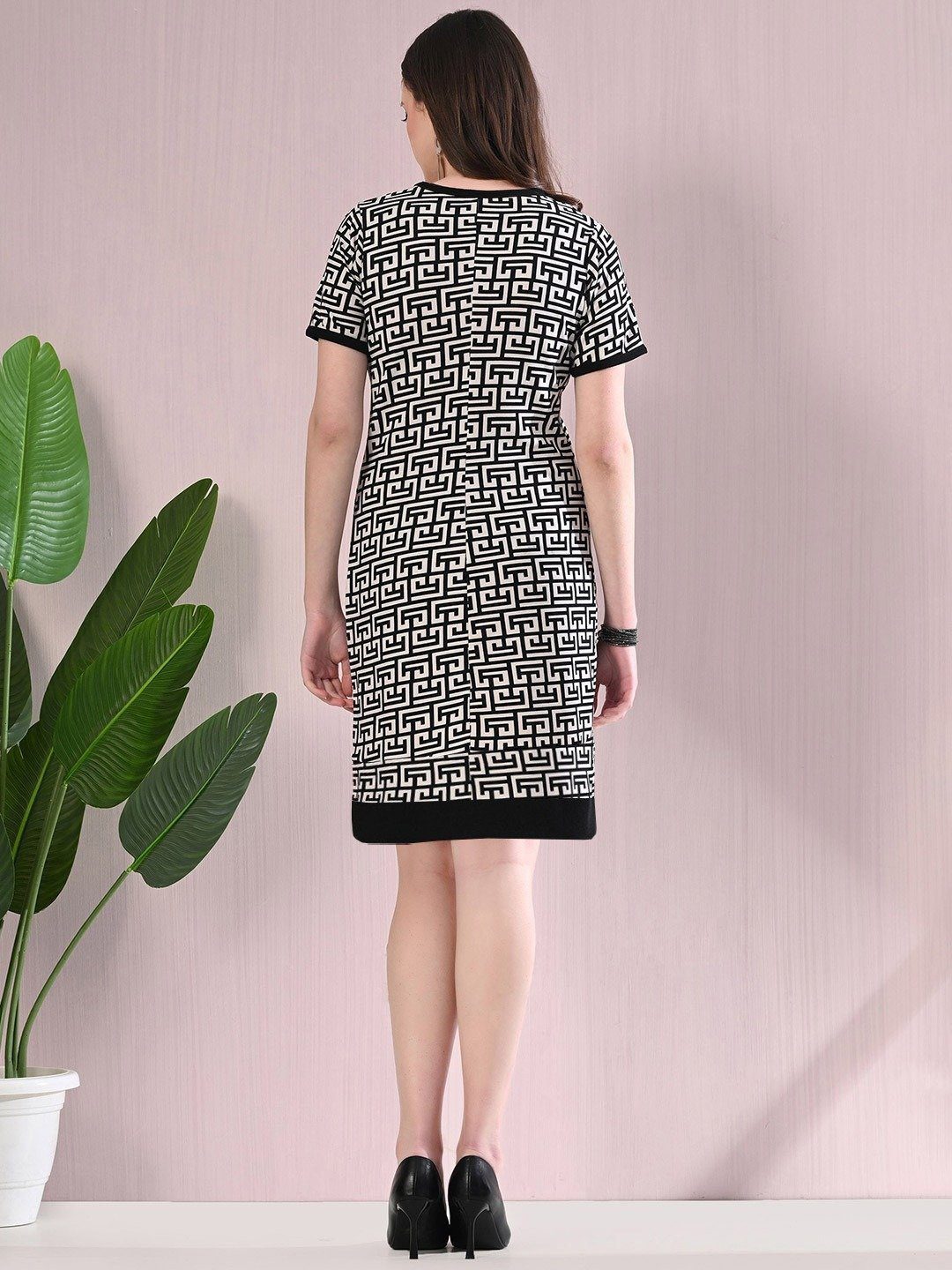Premium Black and White Greek Key Print Corporate Dress - Image 4