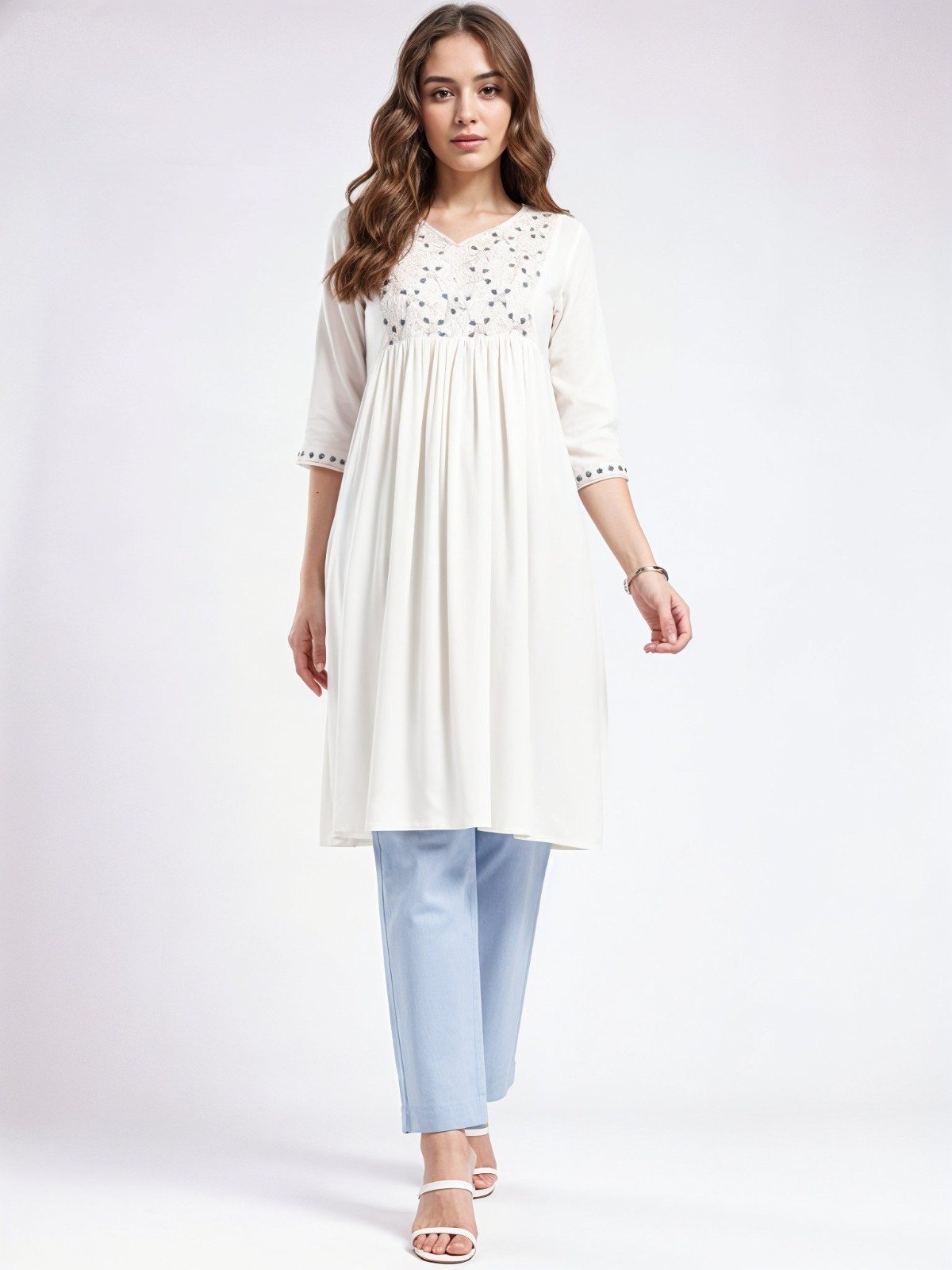 Fusion White Off White Embroidered Tunic Kurta - Image 4